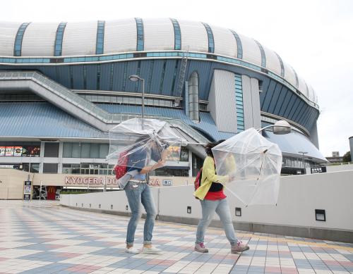 台風のため、京セラドームでのクライマックスシリーズは中止に