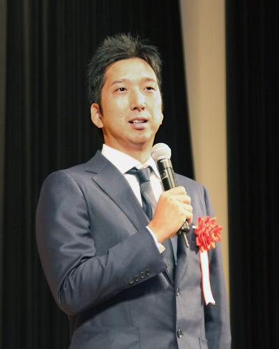 高知市で開かれた日本骨髄バンクのイベントに登場した藤川球児投手