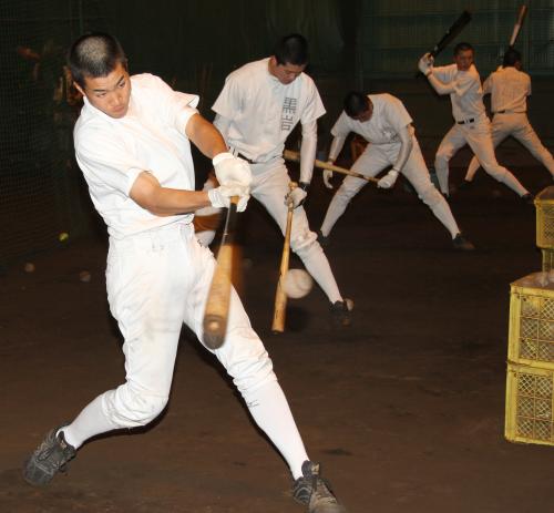 ２１世紀枠北信越推薦校に決まり県長野ナインは打撃練習にも力が入る