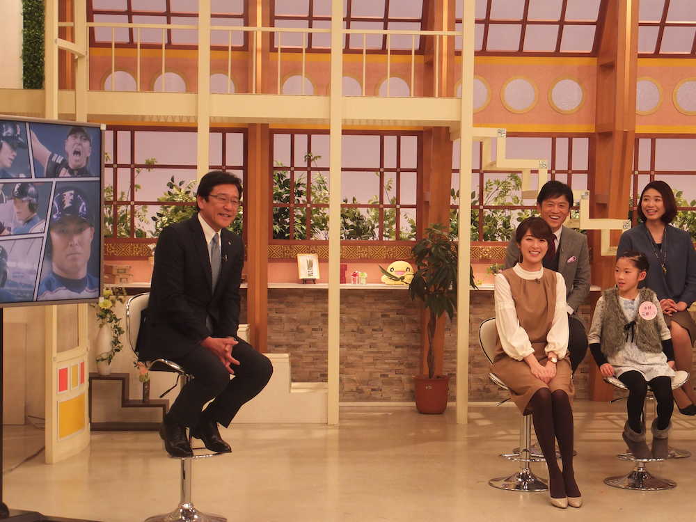 北海道テレビ放送の人気番組「イチオシ！モーニング」に生出演した日本ハム・栗山監