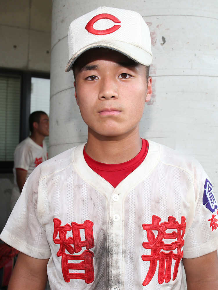 １年生ながらスタメン出場し３安打２打点と活躍した智弁学園・坂下翔馬内野手