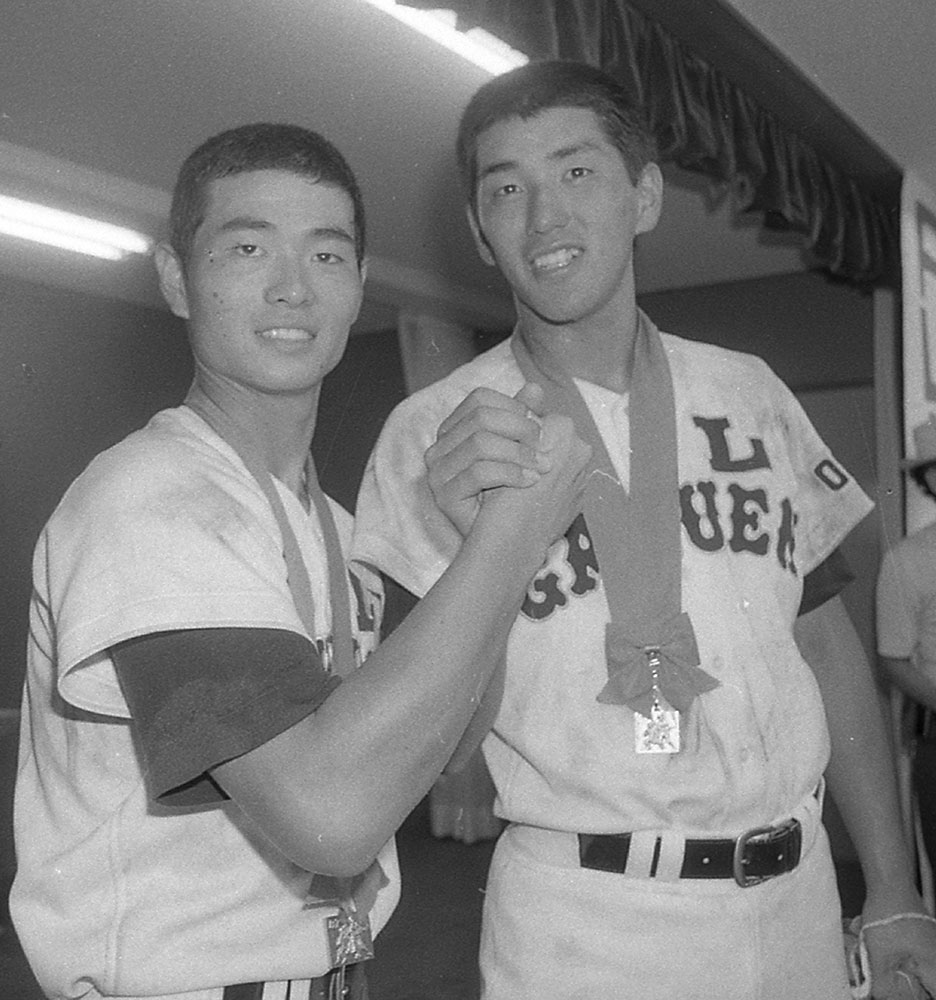 １９８５年、夏の甲子園で優勝したＰＬ学園の桑田真澄（左）と清原和博