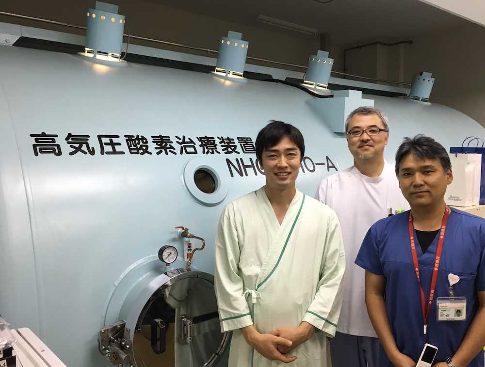 ５月の左肘手術後、和田が治療のために通った東芝病院の「高気圧酸素治療装置」（本人提供）