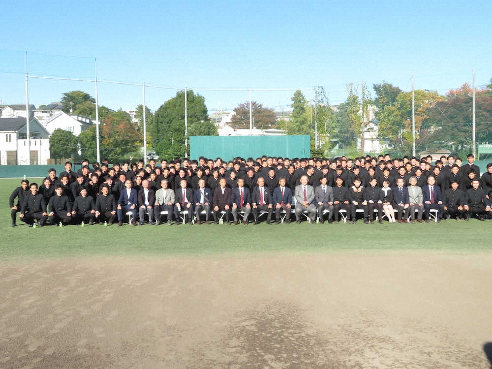 ヤクルトドラフト1位木沢らが参加した慶大野球部納会