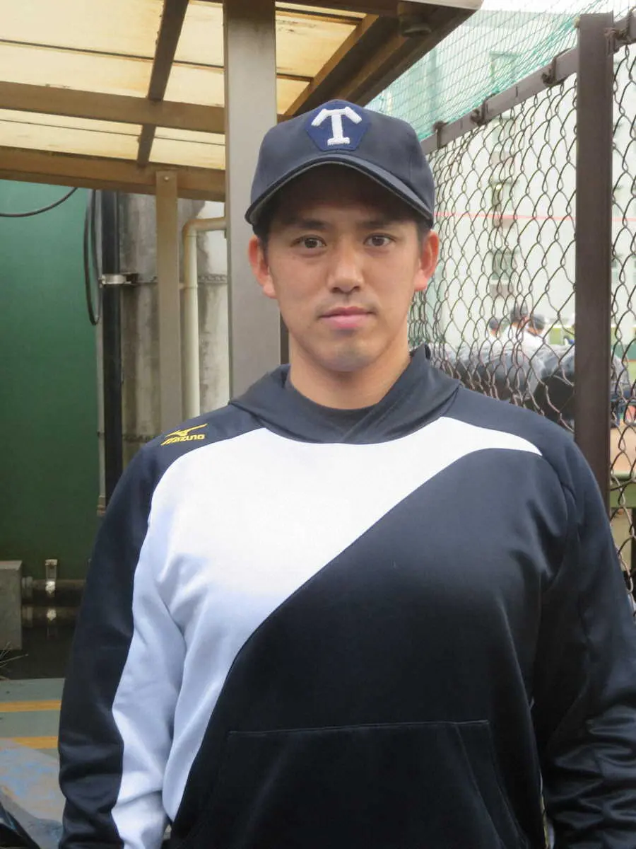 今春、帝京野球部で指導を始めた佐藤秀栄新コーチ