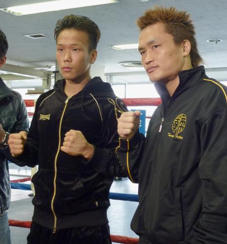 ７月に初防衛戦を行うＷＢＡスーパーバンタム級チャンピオンの下田昭文（左）と６月にＷＢＣライト級王座に挑戦する佐々木基樹