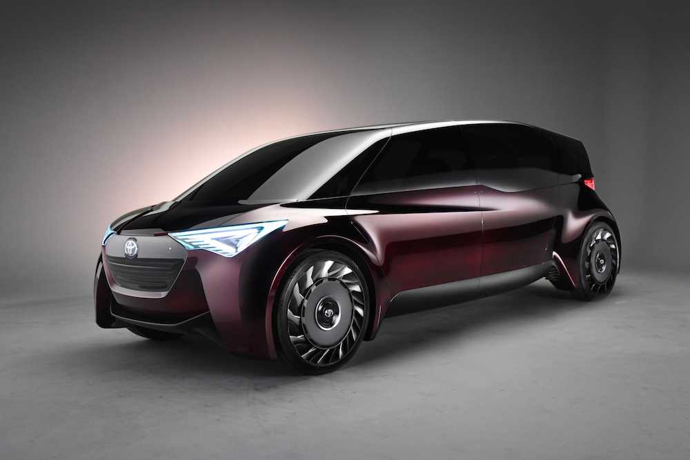 トヨタ自動車の燃料電池車の試作車「ファイン・コンフォート・ライド」