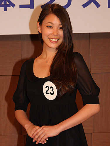 ＜ミス日本東日本地区大会＞２０１３年度ミス日本コンテストの東日本地区代表に選ばれた鈴木恵梨佳さん