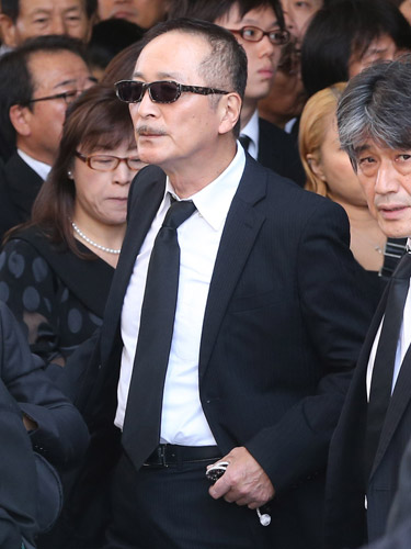 桑名正博さんの葬儀に参列した上田正樹