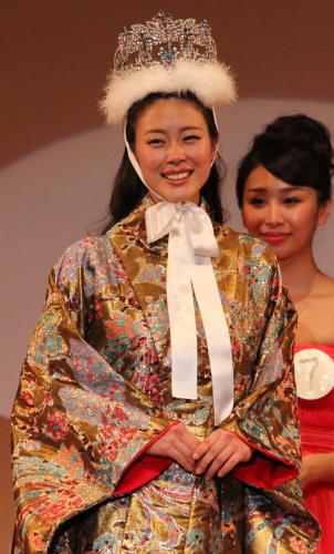 「ミス日本グランプリ」でグランプリに輝いた鈴木恵梨佳さん