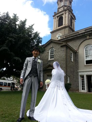 １０月に結婚した一般女性とハワイで挙式した「ＮＯＮ　ＳＴＹＬＥ」石田明
