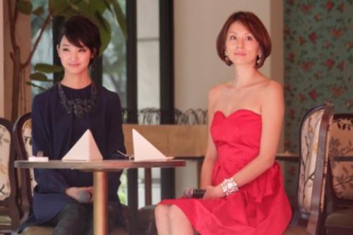 「アニヴェルセル　カフェ＆レストランリニューアルオープン記念イベントで初共演した剛力彩芽（左）と米倉涼子