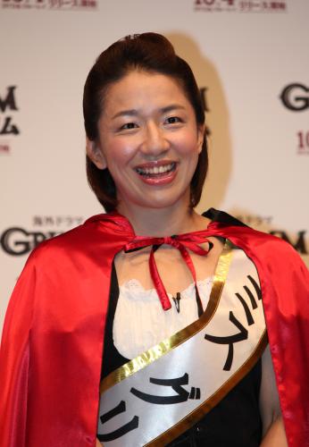 米国ドラマ「グリム」ブルーレイ＆ＤＶＤリリース記念イベントに赤ずきんちゃんの衣装で登場した浜口京子