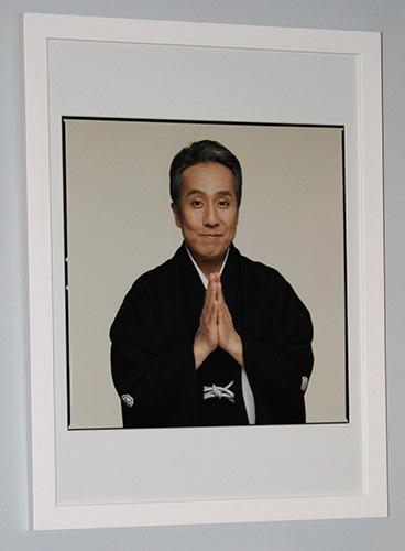 会場に飾られた勘三郎さんの写真