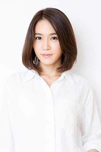 「ようこそ、わが家へ」で総務部で働く西沢摂子役を演じる山口紗弥加