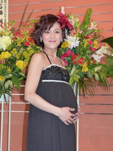 あさみちゆきが第１子となる男児出産を発表した
