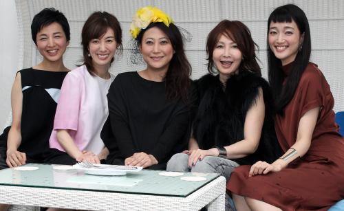 舞台「祝女」の製作発表に登場した（左から）早織、ともさかりえ、友近、ＹＯＵ、入山法子