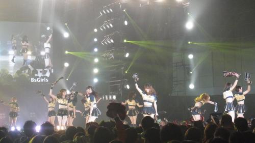 「日本女子博覧会」オープニング直前ライブで盛り上げたオリックスバファローズの公式ダンス＆ヴォーカルユニット「Ｂｓ　Ｇｉｒｌｓ」