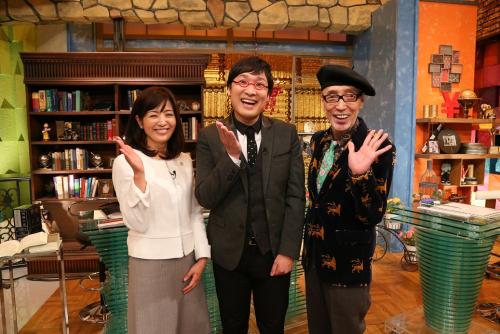 テレビ復帰する（左から）菊間千乃弁護士と、番組司会の山里亮太、テリー伊藤