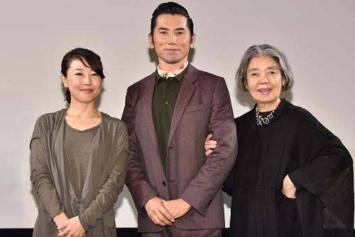 映画「永い言い訳」特別試写会トークショーに登壇した（左から）西川美和監督、本木雅弘、樹木希林