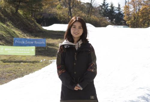 長野県スキー場開きイベントに登場した大島優子
