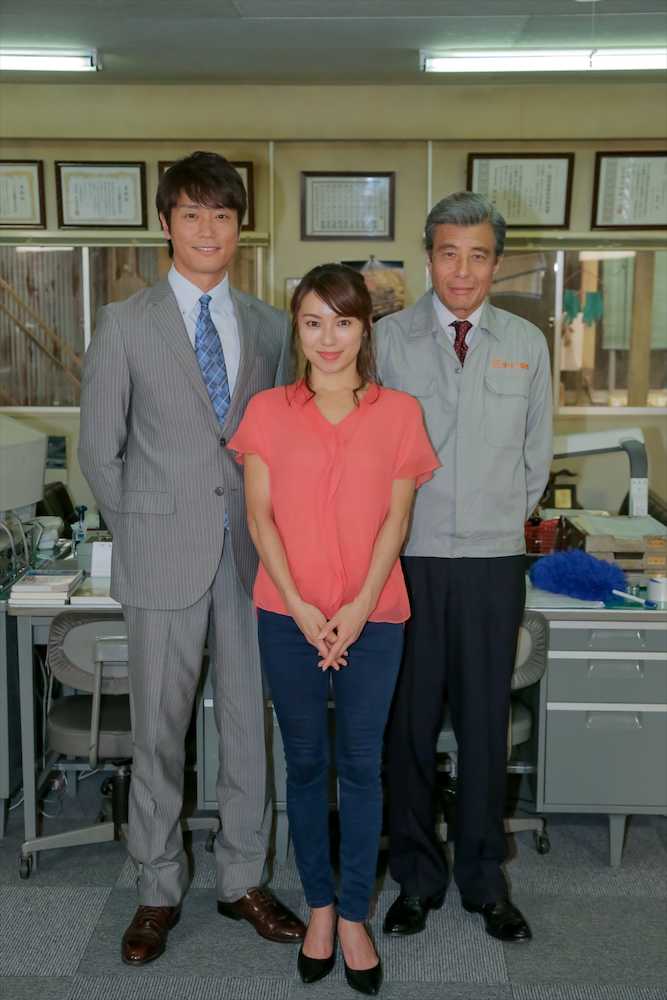 ＮＨＫのドラマ「マチ工場のオンナ」の取材会に出席した（左から）永井大、内山理名、舘ひろし