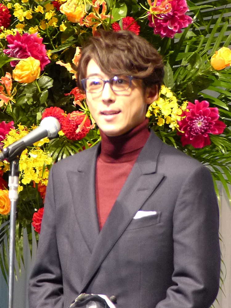 日本メガネベストドレッサー賞の男性芸能人部門に選出された高橋一生