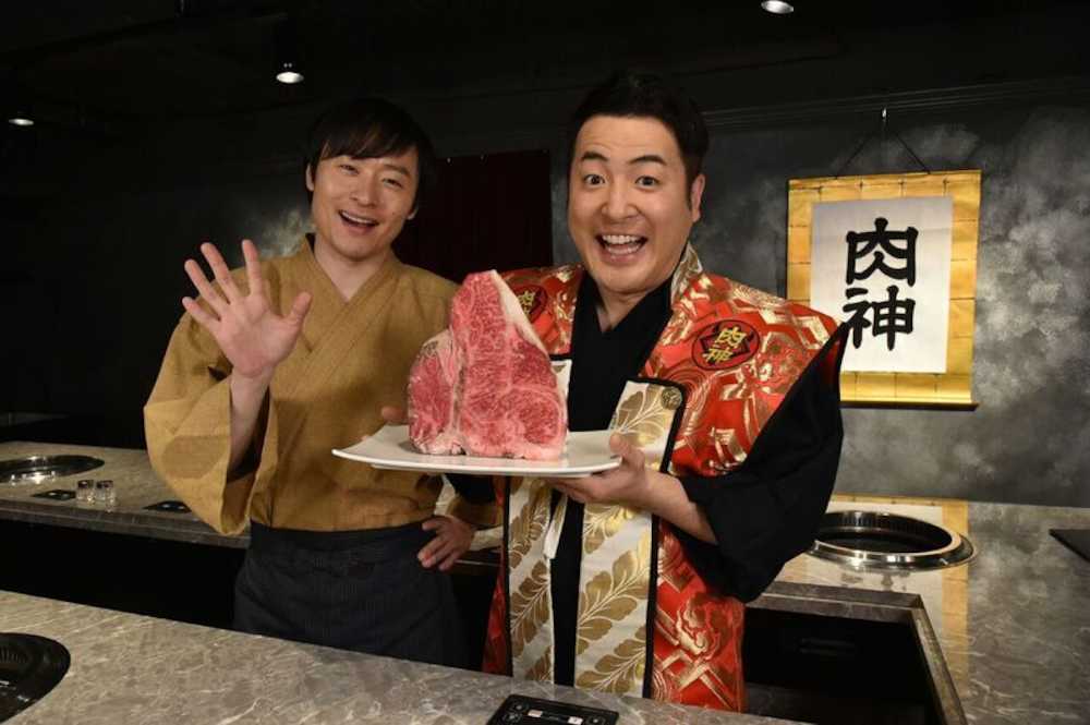 ＡＢＣテレビ「恋する　肉食べ女子」でドラマ初出演する「和牛」の水田信二（右）と川西賢志郎