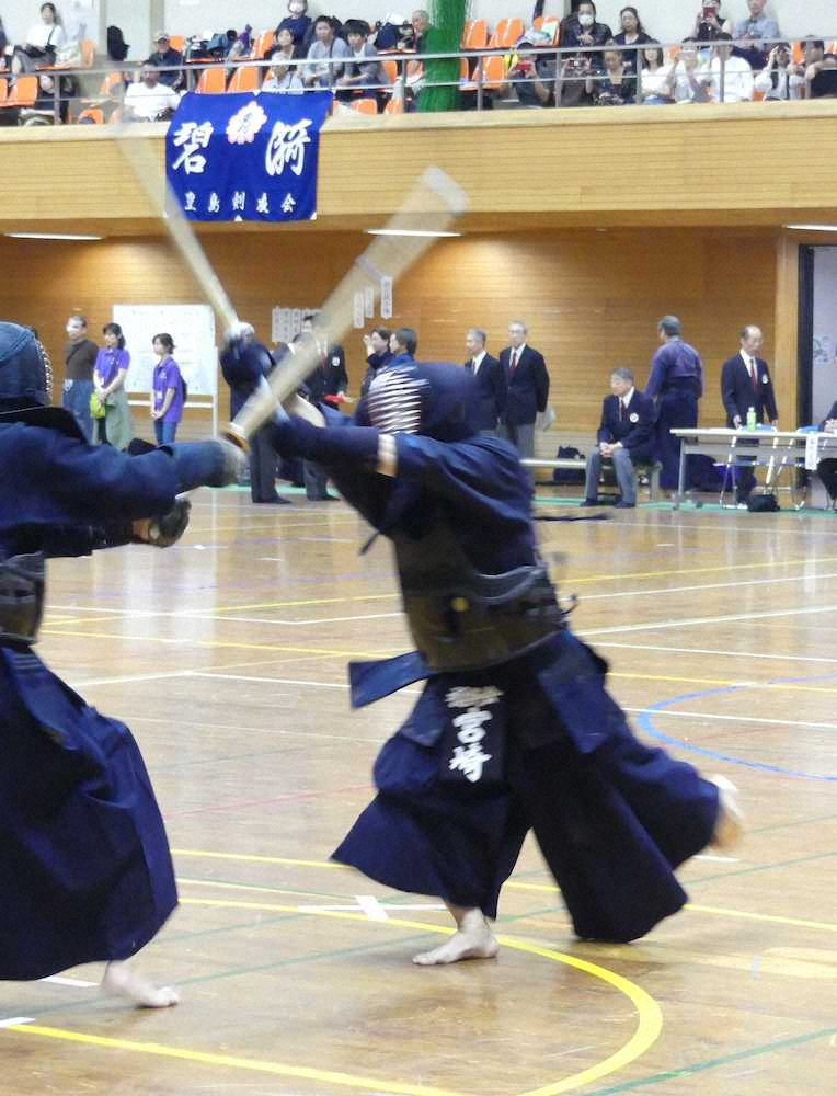 第68回北区剣道大会で華麗な剣さばきをみせるASKA