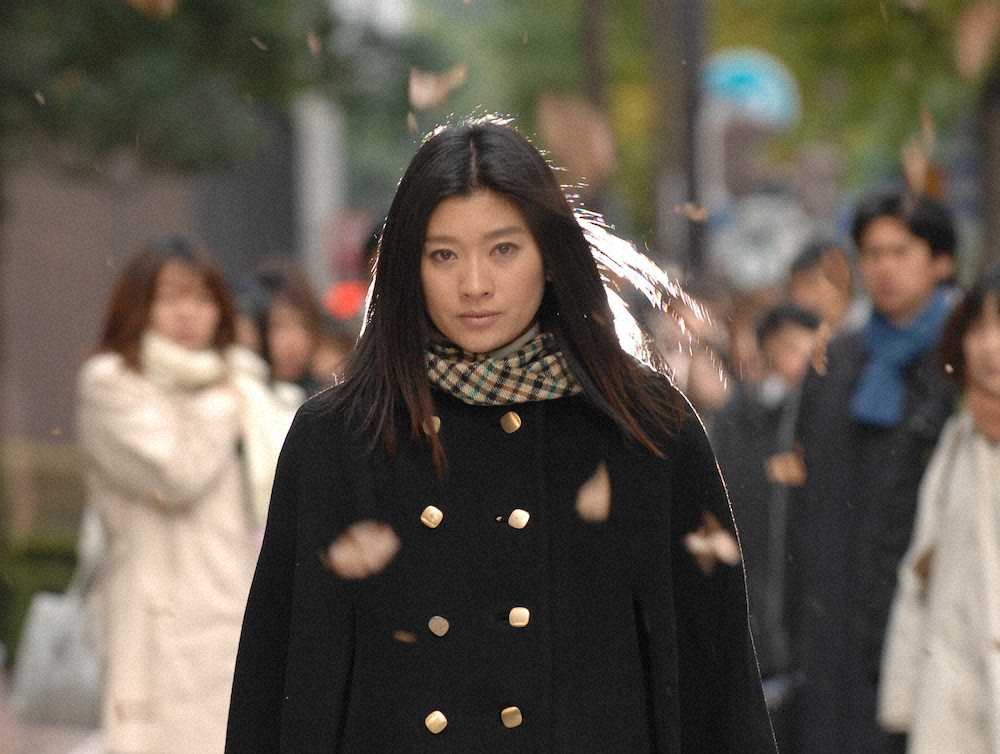 復活する日本テレビ「ハケンの品格」で再び主演する篠原涼子