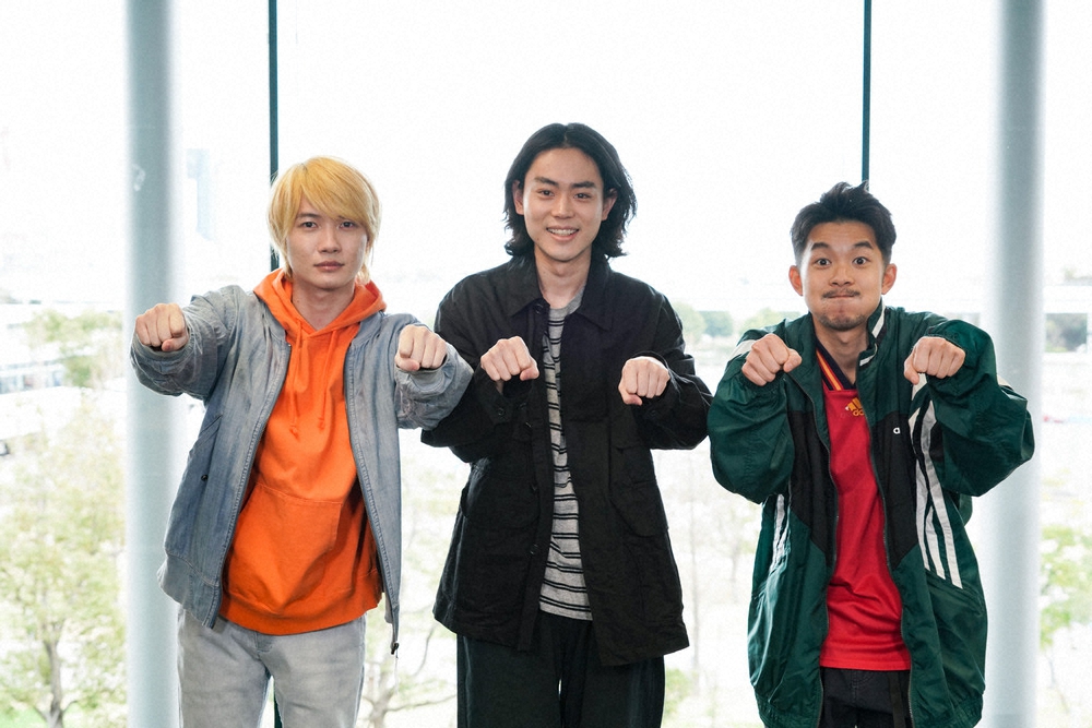 新ドラマ「コントが始まる」に出演する(左)神木隆之介、菅田将暉、仲野太賀（C）日本テレビ