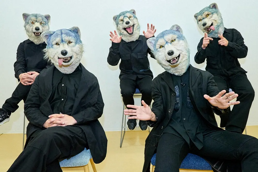 MAN　WITH　A　MISSION