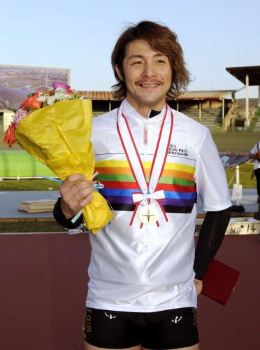 自転車全日本プロ選手権ケイリンで優勝した園田匠
