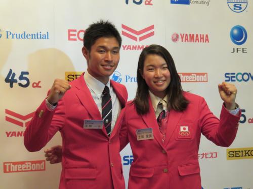 兄妹でセーリングのリオデジャネイロ五輪日本代表となった土居一斗（左）と愛実
