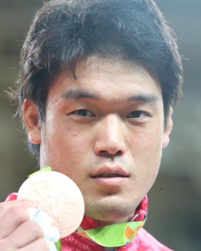 柔道男子１００キロ級で銅メダルを獲得した羽賀