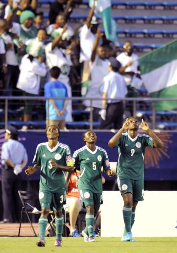 ＜ナイジェリア・メキシコ＞延長後半、決勝ゴールを決め喜ぶナイジェリアのオパラノジー（右）