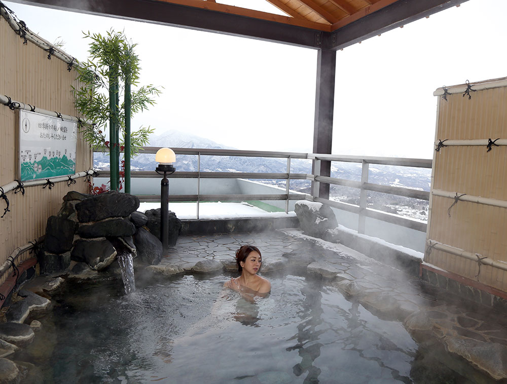 伊香保温泉遊山の里とどろきの展望露天風呂