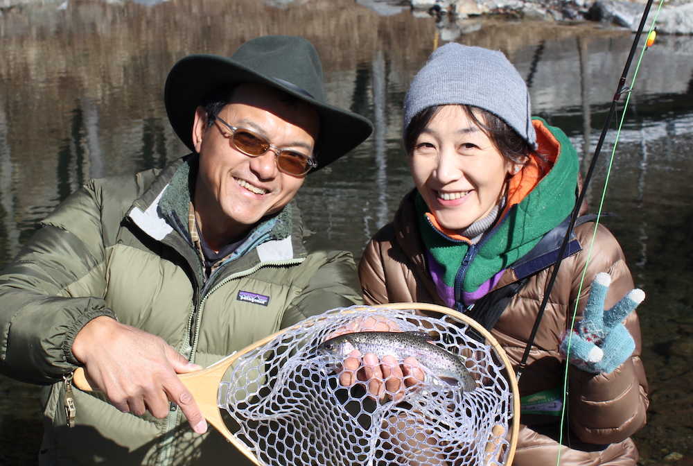 釣りが初めての中野亮子さんと筆者