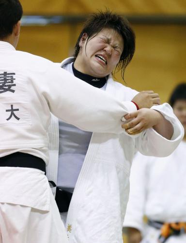 強化合宿で練習する柔道女子78キロ超級の杉本美香