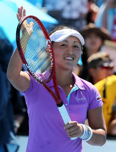 全豪オープン女子シングルス１回戦、ストレートで突破した土居美咲