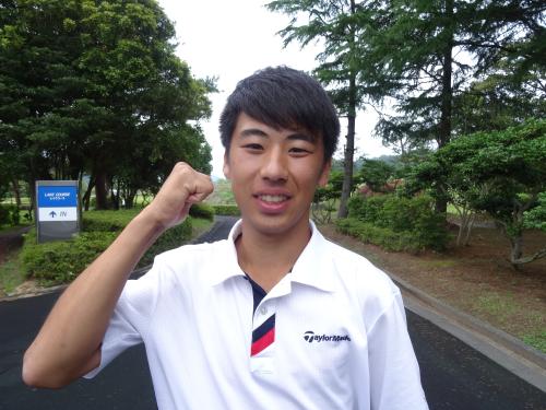 「平成２６年度関東高等学校ゴルフ選手権東関東大会個人の部優勝の本間佑