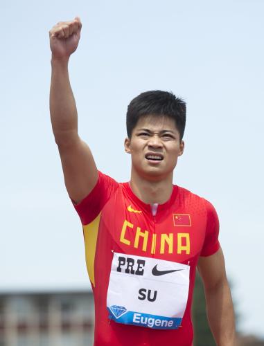 男子１００メートルで９秒99をマークして３位に入った中国の蘇炳添