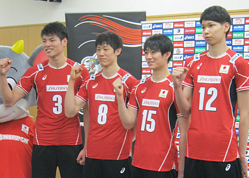 男子日本代表の「ＮＥＸＴ４」（左から）高橋、石川、柳田、山内