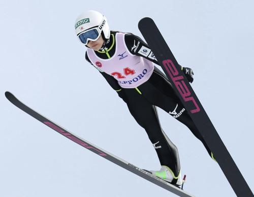 宮様国際スキー女子ノーマルヒルで優勝した高梨沙羅