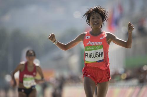 リオ五輪女子マラソン、１４位でゴールした福士（ＡＰ）