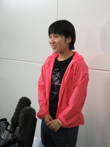 卓球の中国超級リーグ参戦のため、羽田から中国へ出発した平野美宇