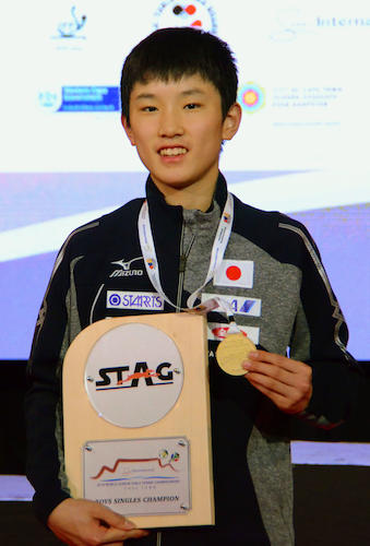 卓球世界ジュニア選手権の男子シングルスで最年少優勝を果たした張本智和選手