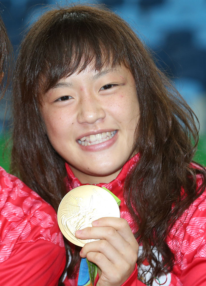 リオ五輪レスリング女子４８キロ級で金メダルを獲得した登坂絵莉