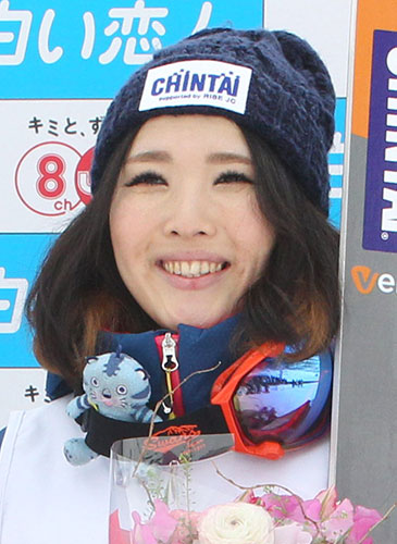 今年２月のＵＨＢ杯ジャンプ大会で優勝した茂野美咲