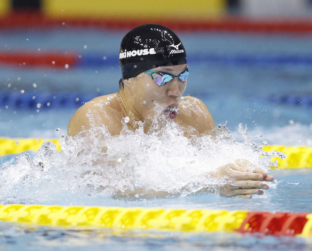 競泳日本選手権男子１００メートル平泳ぎ決勝　５９秒２６で優勝した小関也朱篤
